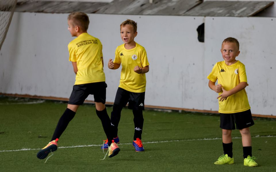ZIMSKA ŠKOLA NOGOMETA Dvorana, umjetna trava i beskrajna zabava u srcu Zadra!